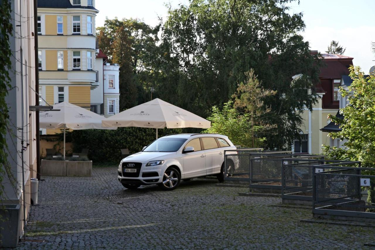 Hotel La Passionaria Mariánské Lázně Exterior foto
